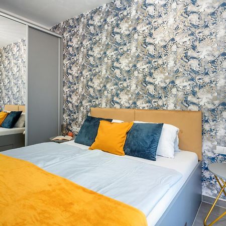 Lavida Deluxe Villa Hajdúszoboszló Exteriör bild